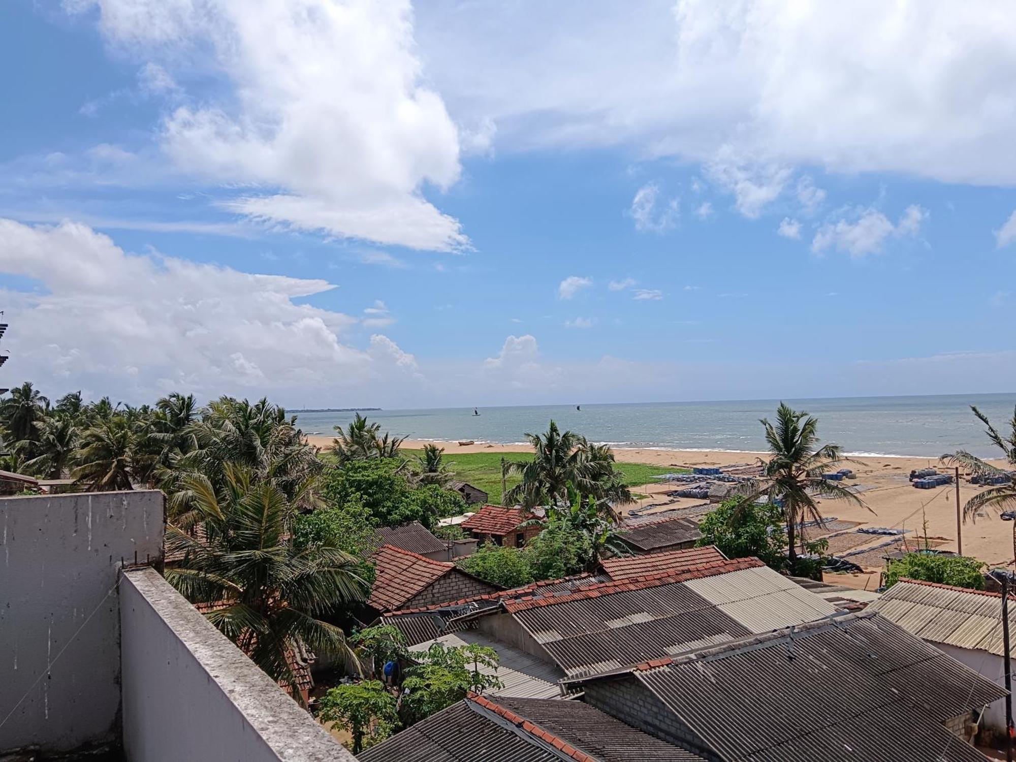 La Cozy Hotel & Restaurant Negombo Daluwekotuwa Exterior foto