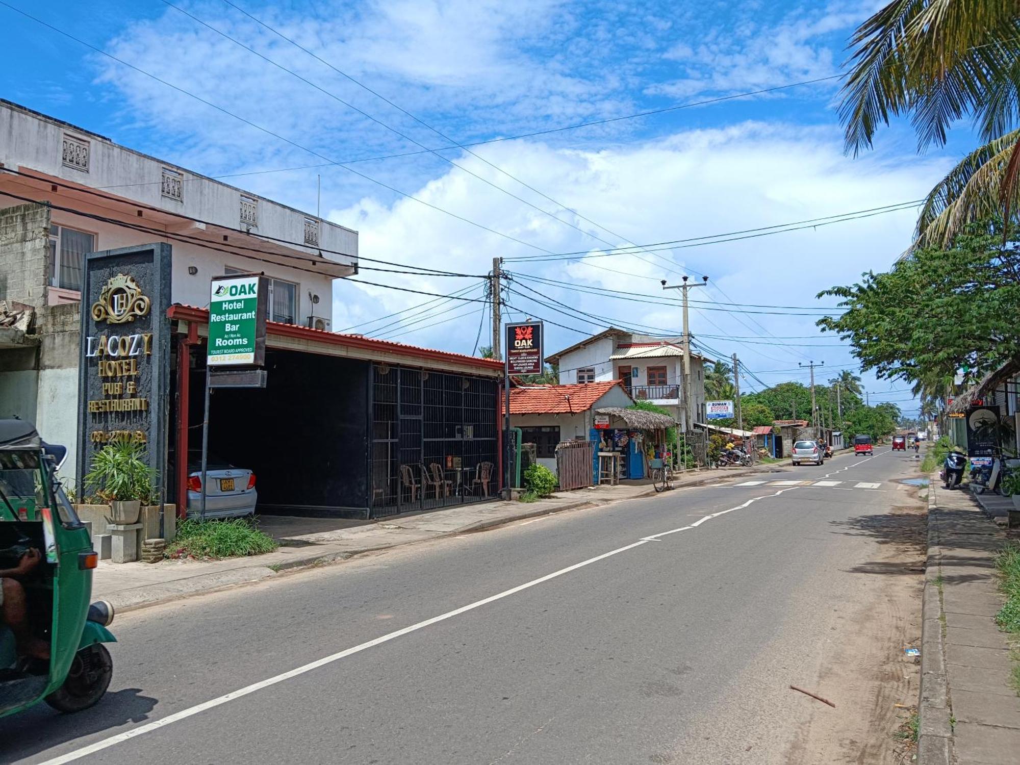 La Cozy Hotel & Restaurant Negombo Daluwekotuwa Exterior foto